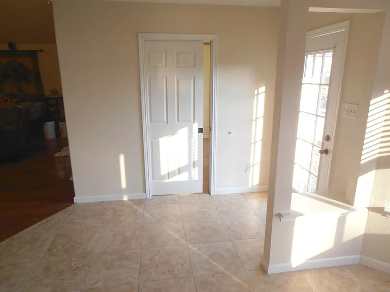 6405 Rosebud Dr — Photo 12
