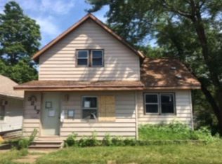 3217 3rd St, Des Moines, IA 50313