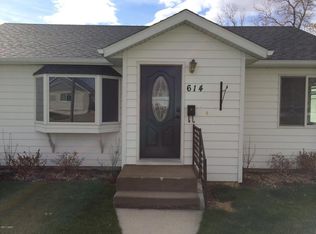 614 S Michigan St, Conrad, MT 59425