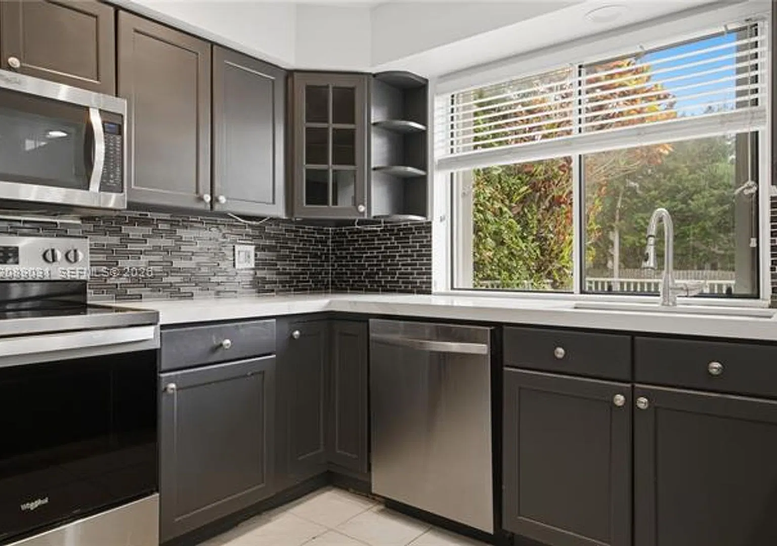 10000 NW 4th St # 10000, Plantation, FL 33324 — Photo 1