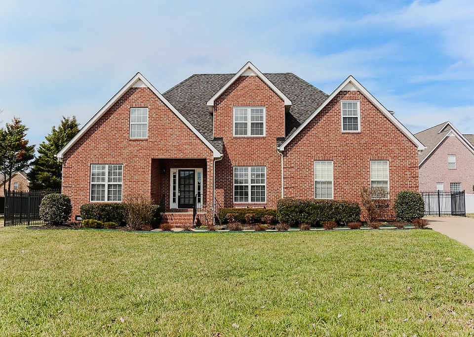 1st image of 3022 Spottswood Cir