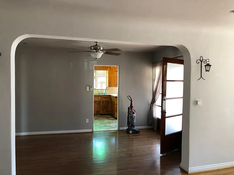 360 Adams Ave — Photo 19