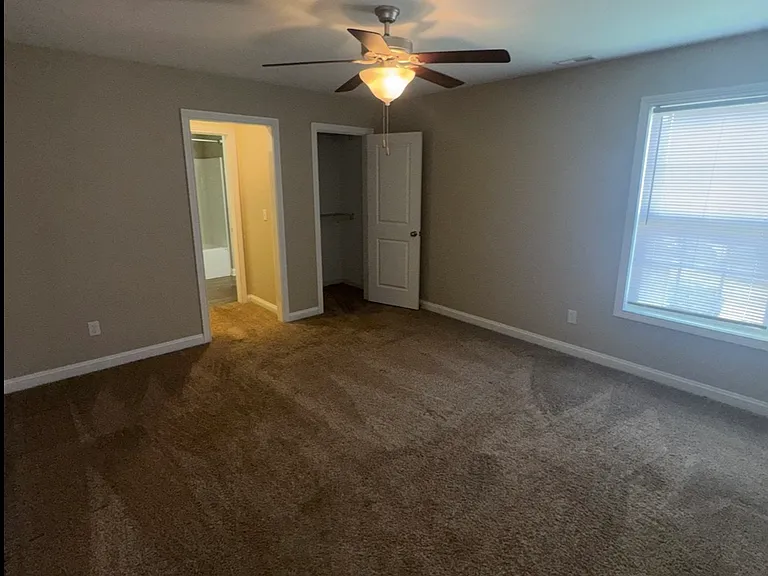 114 Stephen Dr — Photo 28