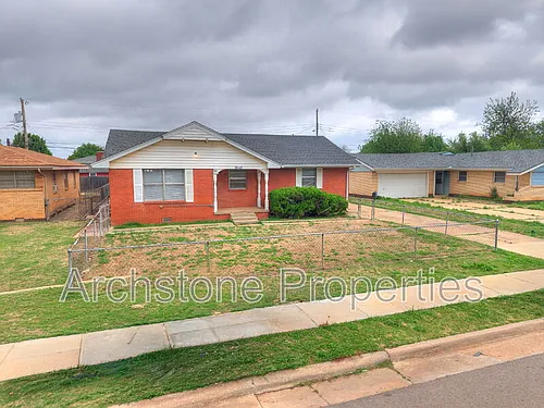 2945 SW 54th St Photo 1