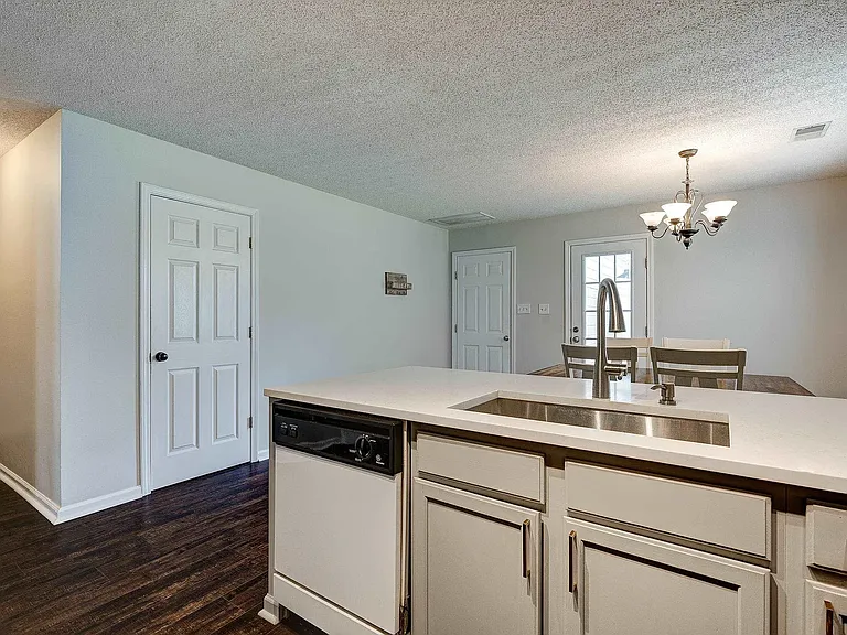 173 Stonebridge Cir — Photo 12