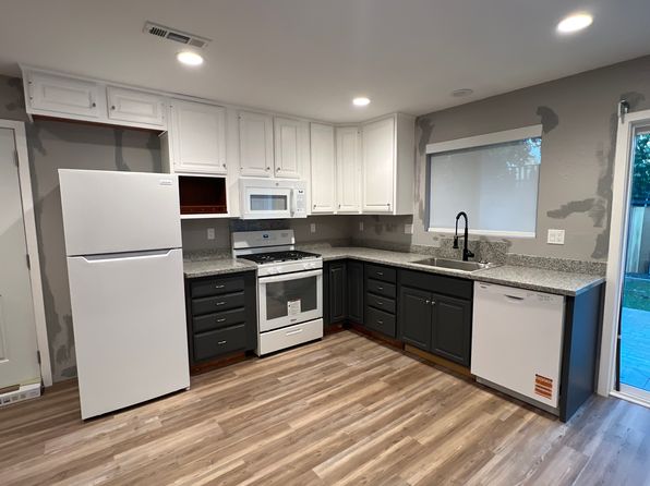 3205 David Ct
