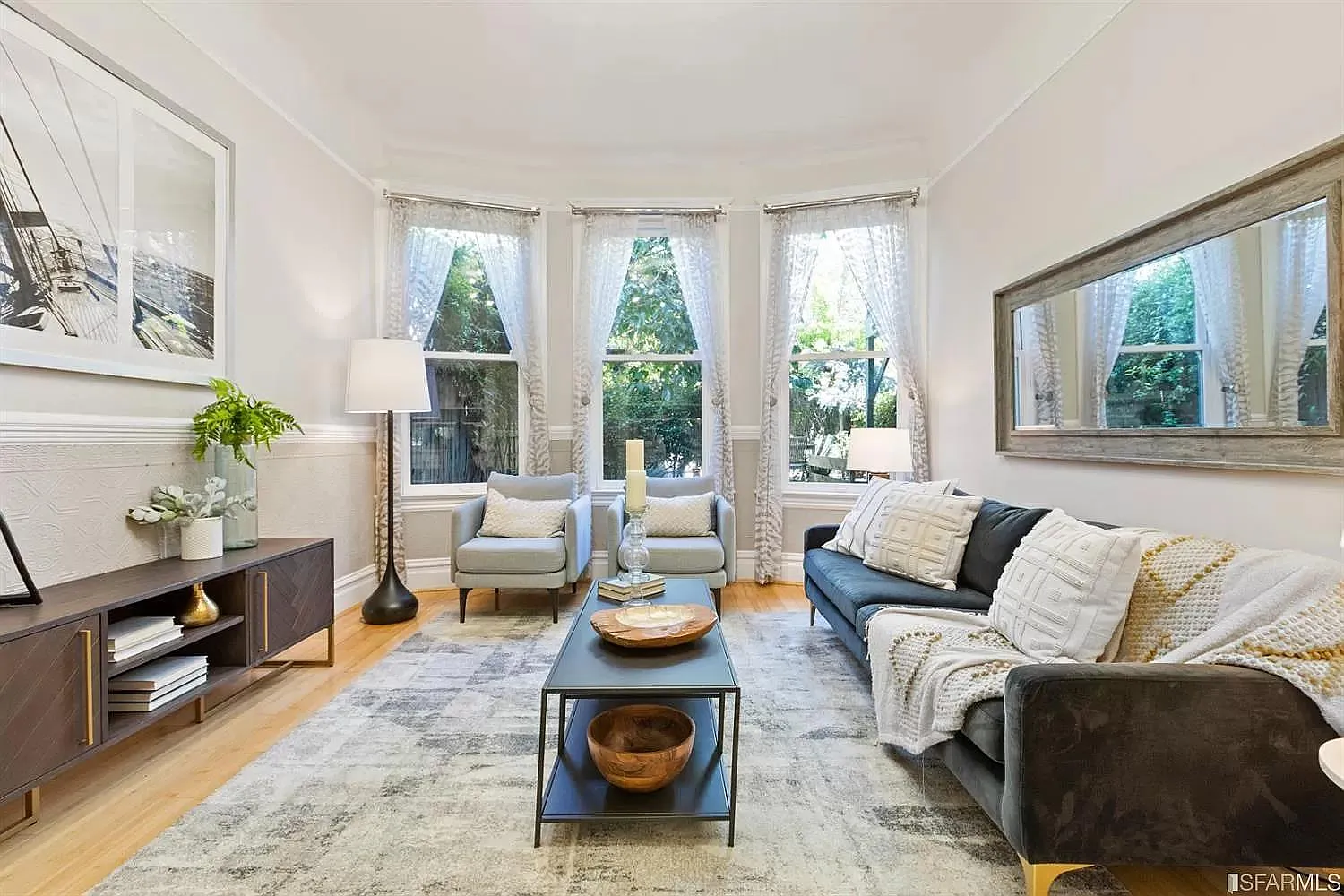 3 bed, 1239 sqft, $7,000 — Photo 3