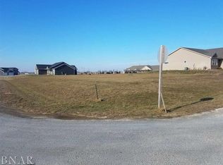 26 Cross Creek Ct, Downs, IL 61736