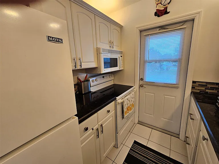 2751 E Golf Blvd #2018 — Photo 14