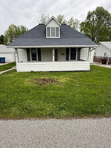 134 Gladstone St Photo 1