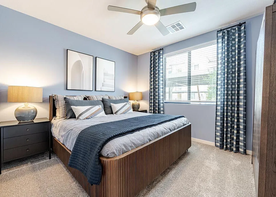 Solara Vista apartments community photo