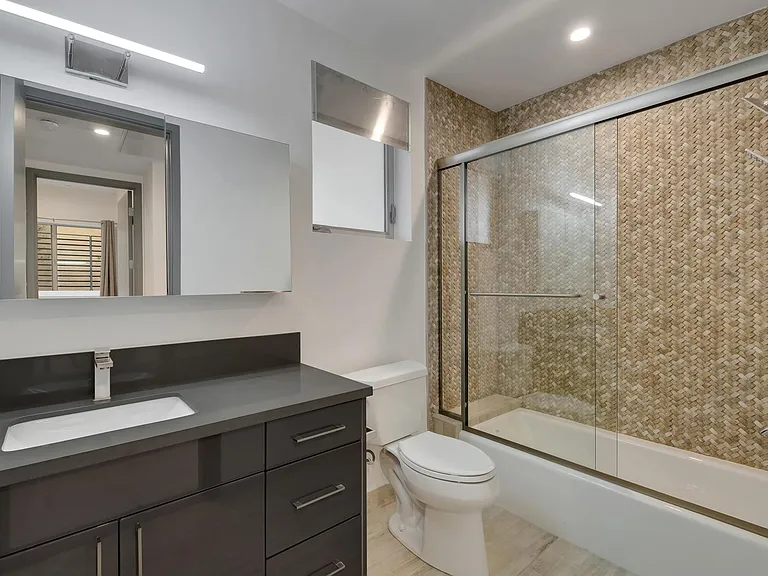 1063 S Wooster St #201 — Photo 7