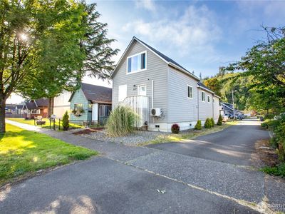 2527 Sumner Avenue, Hoquiam, WA, 98550