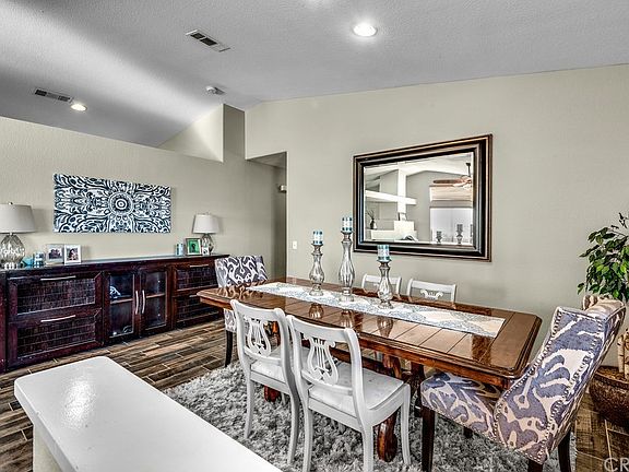 5th image of 45053 Palmwood Dr
