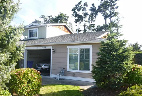 1664 SW Stremler Dr Photo 1