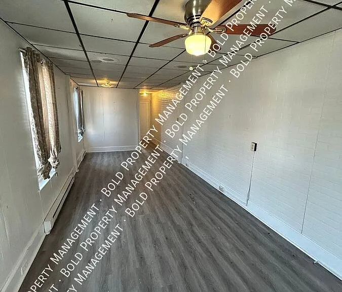 413 N 11th St #2 — Photo 3