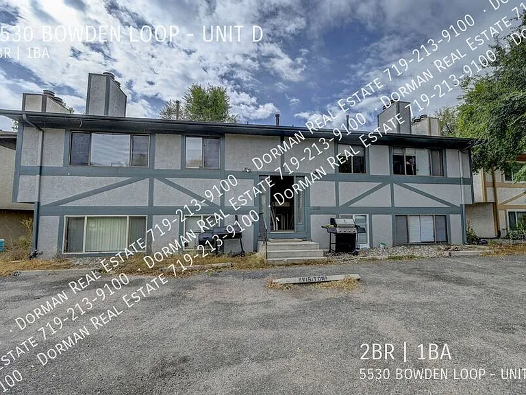 5530 Bowden Loop #D — Photo 1