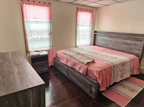 21 Central St #2, Whitman, MA 02382