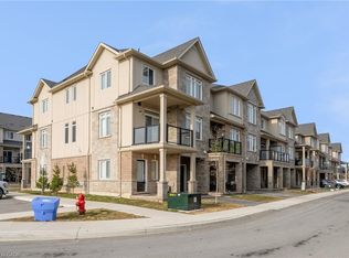 40 Zinfandel Dr #36, Hamilton, ON L8E 0K1