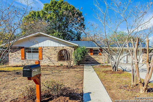 1st image of 1369 Poppy Ln