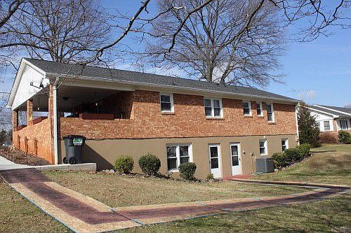 5th image of 132 Kenwood Dr