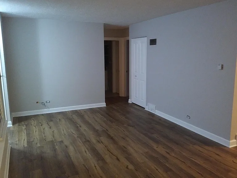8909 Harms Rd — Photo 5