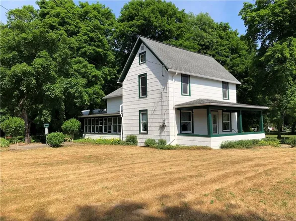 2554 Brewer Rd, Waterloo, NY 13165