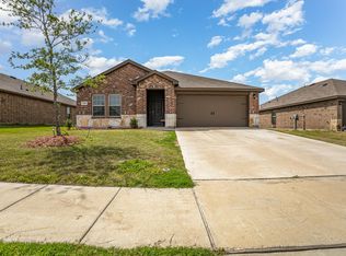408 Wrangler Dr, Royse City, TX 75189