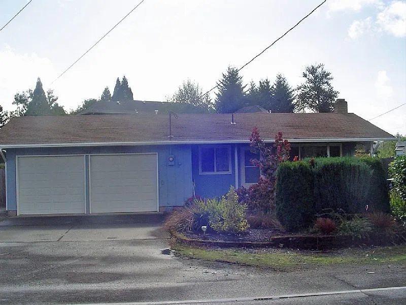 322 Santa Clara Ave photo 1