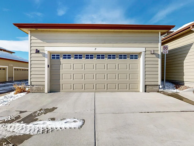 4902 Northern Lights Dr #F — Photo 22