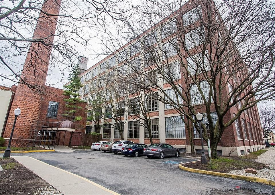 1st image of 611 N Park Ave APT 310