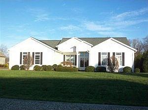 2nd image of 815 Brandywine Dr