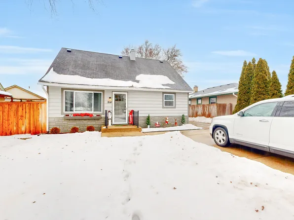 914 E Lorraine Ave, Addison, IL 60101