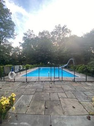 Pool (fenced in)