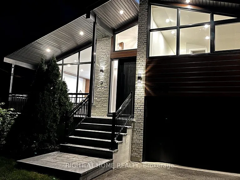 690 Hillman Cres — Photo 26