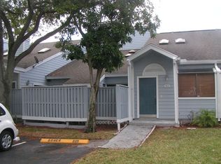 1805 Racquet Ct, North Lauderdale, FL 33068