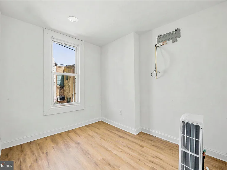 2046 S Norwood St #2 — Photo 11