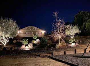 10526 Dixon Rd, Oakdale, CA 95361