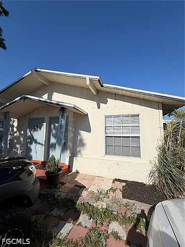 5423 9th Ave Photo 1