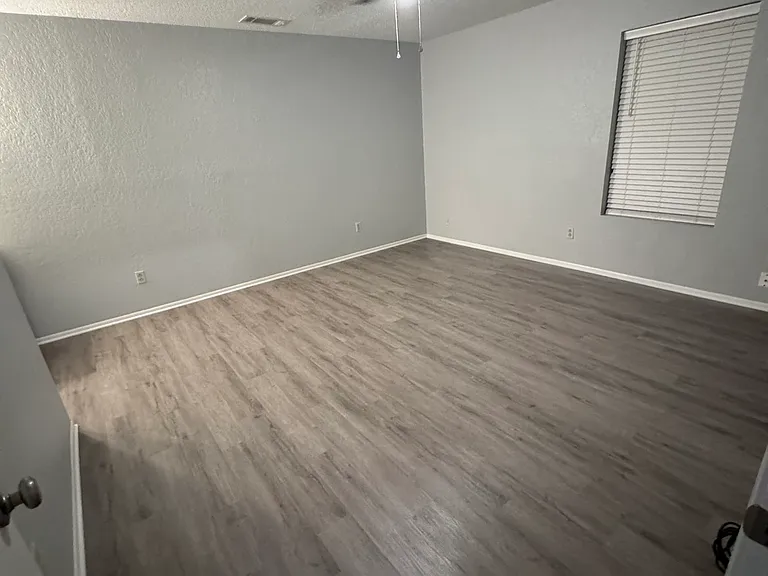 8273 Heartfield Ln — Photo 1