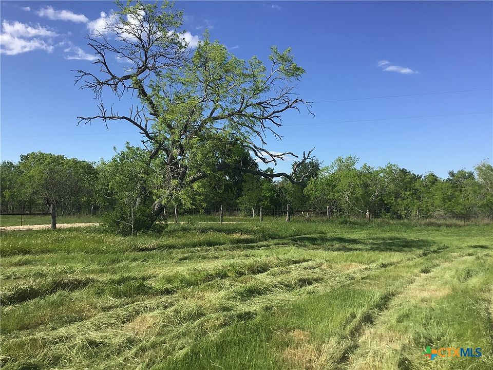2nd image of Country Lane Pr