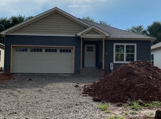 1982 Twilight Ave, Bowling Green, KY 42104