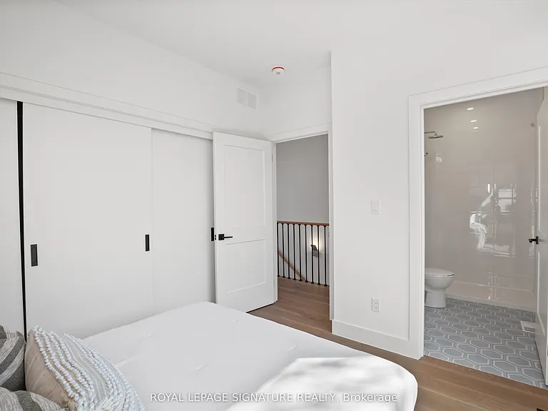 3 Heydon Park Rd — Photo 17