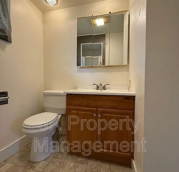 1726 Alder Dr — Photo 30