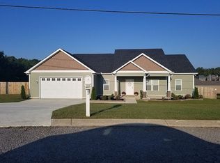 206 Gill Rd, White Bluff, TN 37187