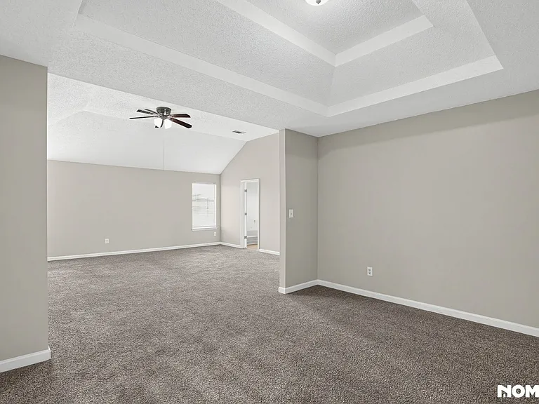 3693 Arminto Dr — Photo 30