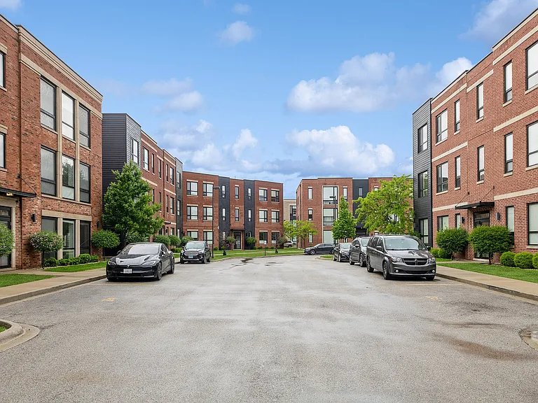 North Oak Lofts — Photo 70