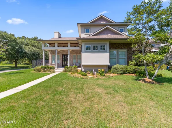 212 Stanyan St, Sunset, LA 70584