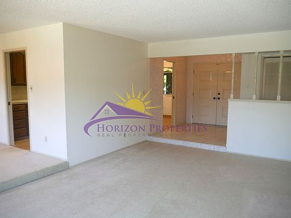 4th image of 6319 Saint James Dr