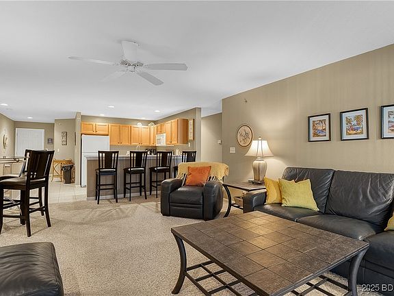 5th image of 786 Pershing Dr #1A